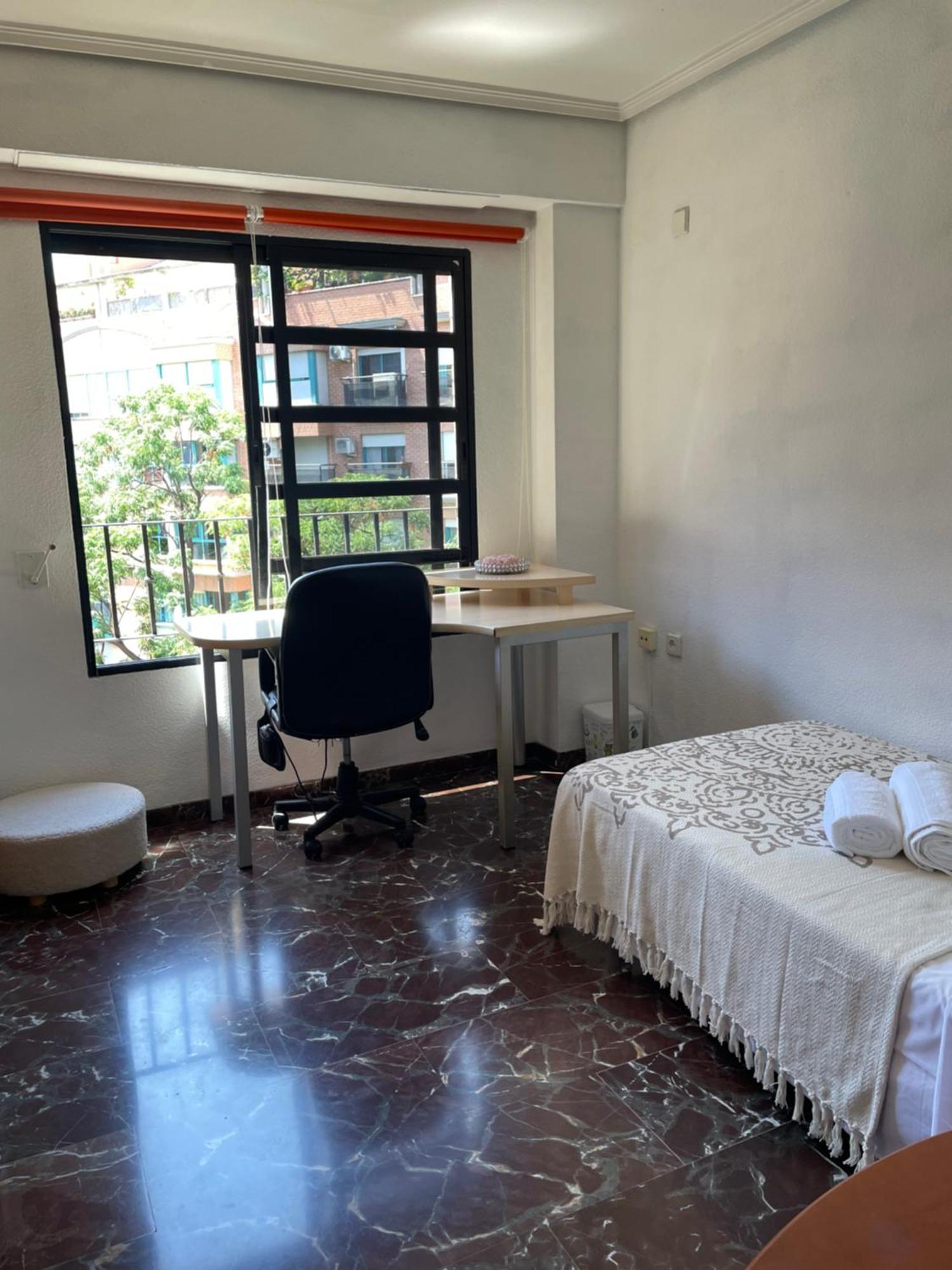 شقة Habitacion Cerca Del Centro De فالنسيا المظهر الخارجي الصورة